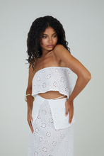 Load image into Gallery viewer, The Eyelet Cotton Top