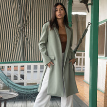 Load image into Gallery viewer, The Light Coat III ( El Pistachio)