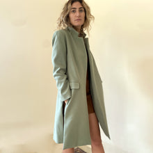 Load image into Gallery viewer, The Light Coat III ( El Pistachio)