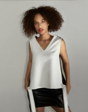 Load image into Gallery viewer, THE STRIPED POLECAT