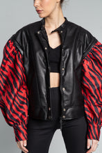 Load image into Gallery viewer, The Dual Sandy With Red Zebra Sleeves