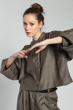 Load image into Gallery viewer, The Zee Shirt In Cumin Spice