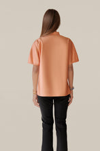 Load image into Gallery viewer, The Vintage Cut Shirt In Pink