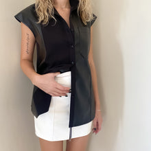 Load image into Gallery viewer, La Camisa Negro
