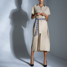 Load image into Gallery viewer, The Throw ON&amp;GO Dress In Linen
