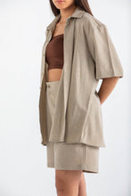 Load image into Gallery viewer, The Oversized Linen Shirt (G-neutral) Beige
