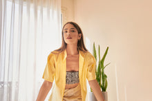 Load image into Gallery viewer, The Vintage Cut Shirt In Yellow
