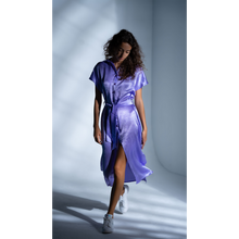 Load image into Gallery viewer, The Throw-ON&amp;GO Dress In Purple
