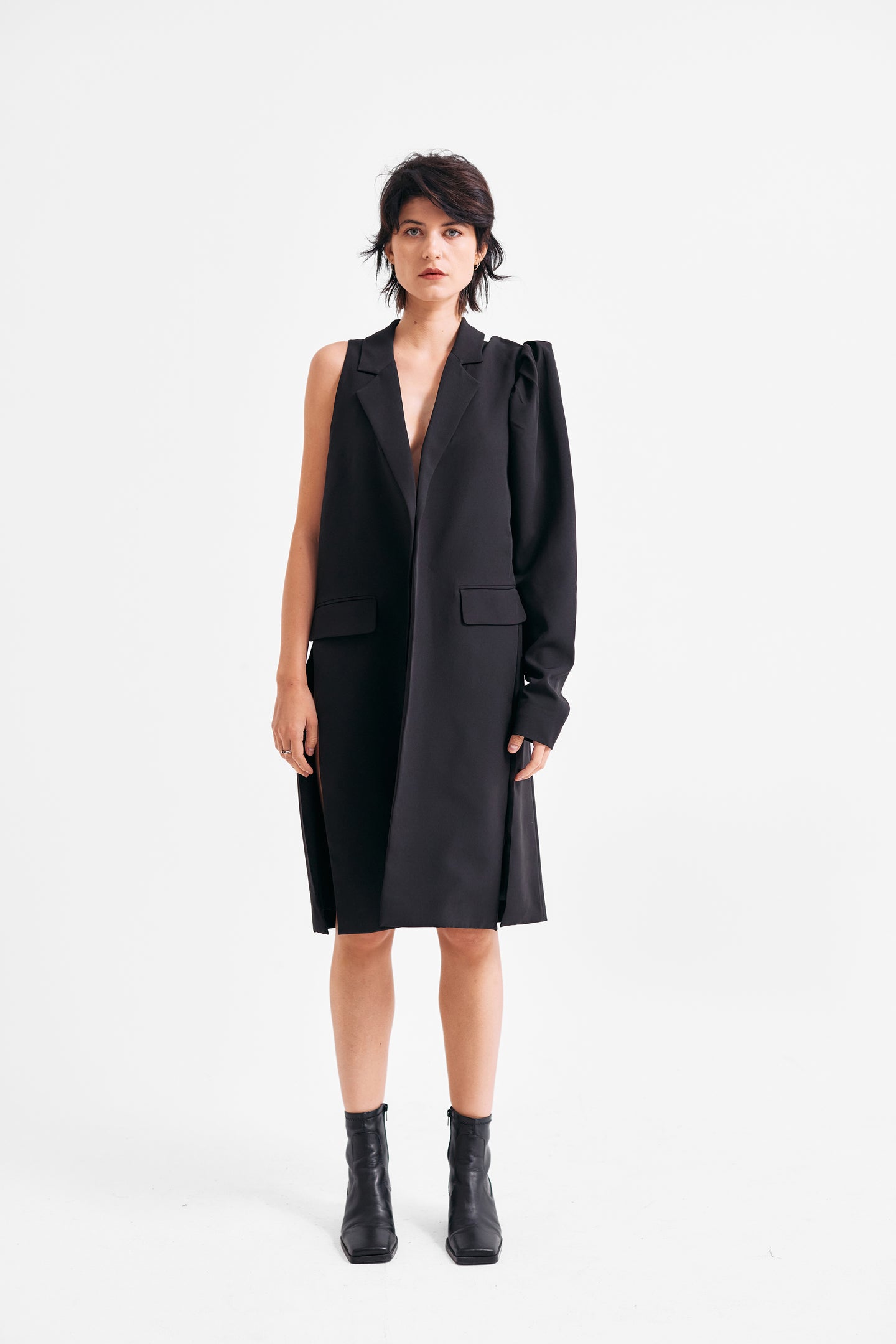 The Re-Kut Coat In Black